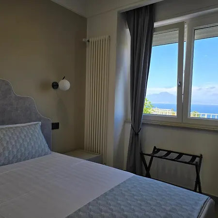 아파트 Maison Regina Giovanna - A Window To The Paradise